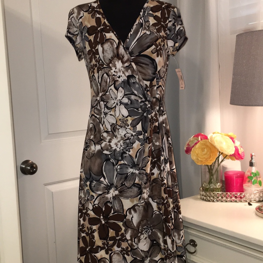 New! dressbarn Faux Wrap Dress